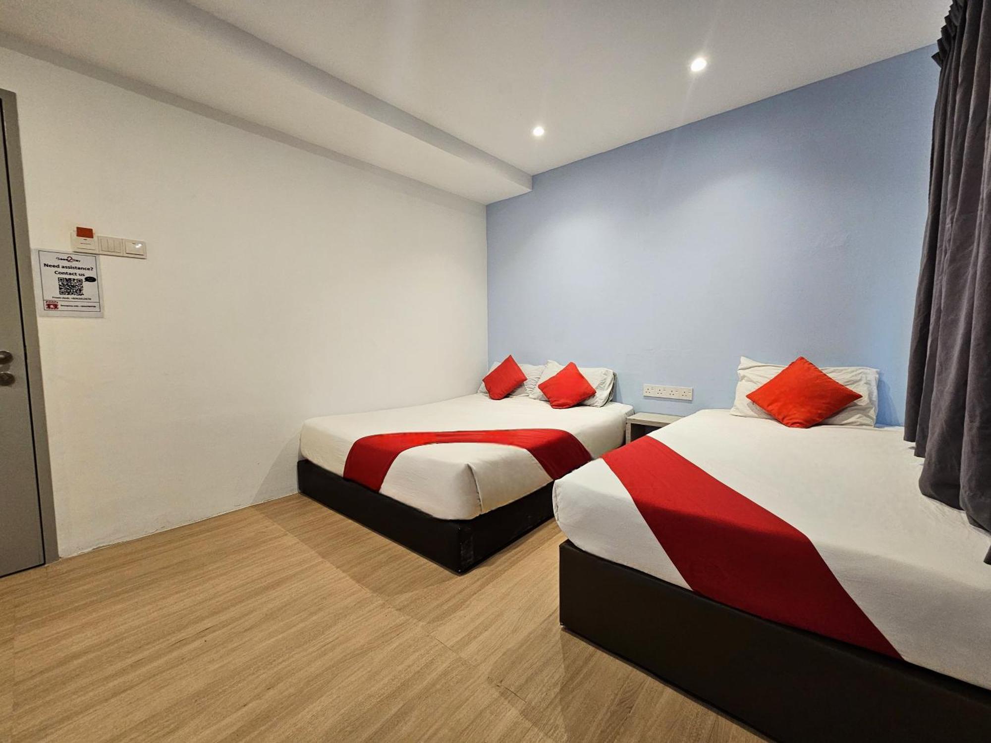 Good2Stay Budget Hotel L Lift L Coway Water L Wifi6 L Laundromat Malacca Bilik gambar